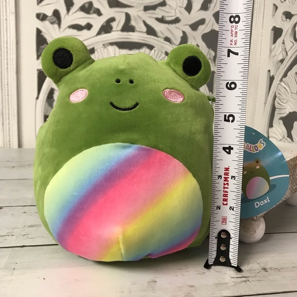 Squishmallows “Doxl” the Frog with Rainbow Belly - Picture 7 of 8